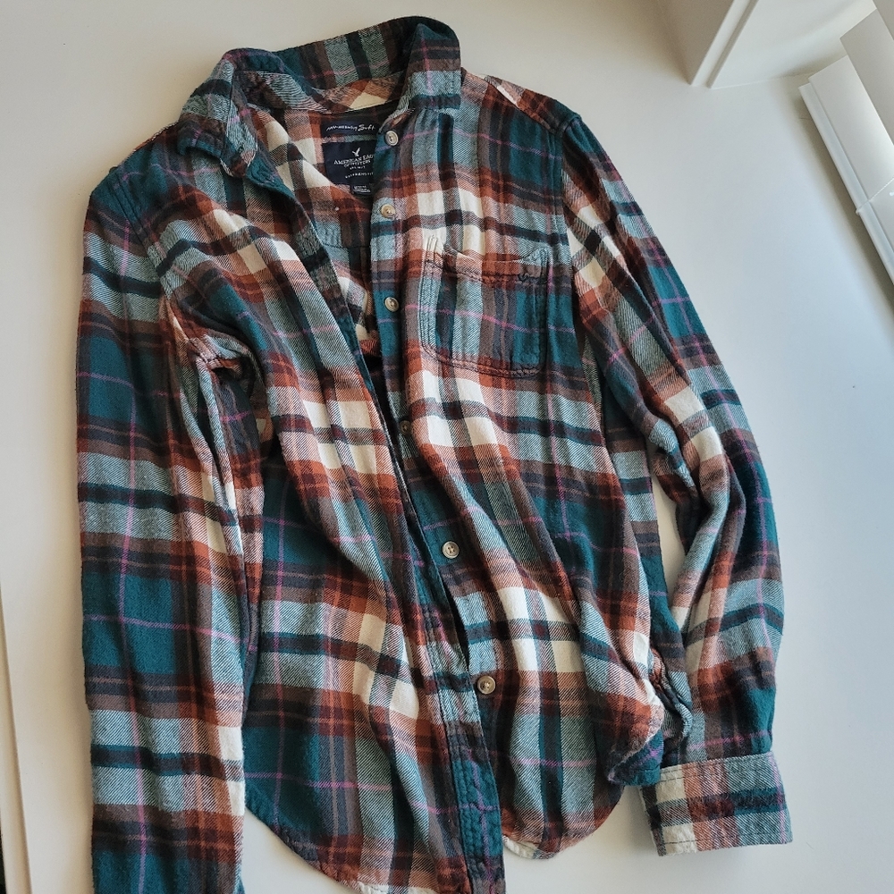 American eagle plaid button up shirt size medium